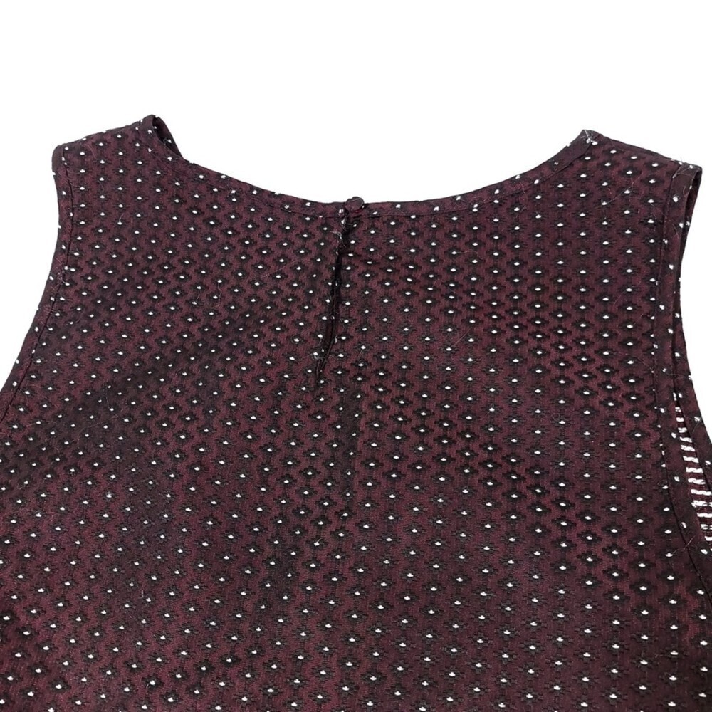 NWT Tildon Jacquard Crop Top and High Waisted Shorts Set in Burgundy Large - Picture 7 of 11
